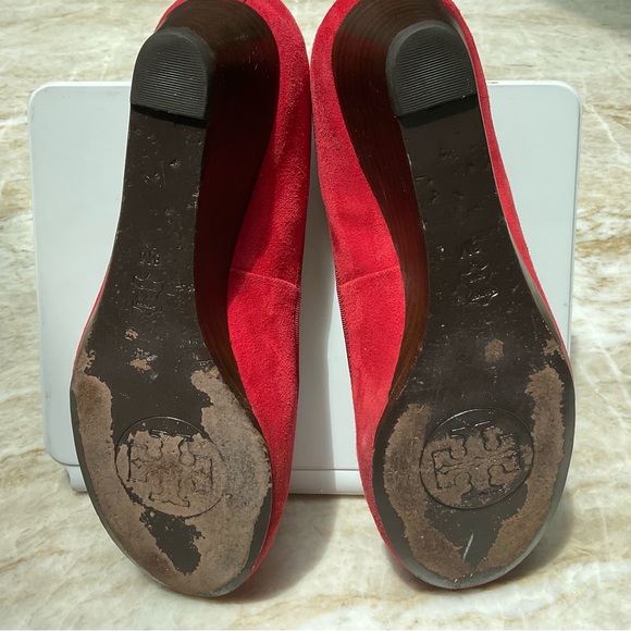 TORY BURCH Red Suede w/TT logo on ties. Wedge Size 8 - Picture 8 of 8